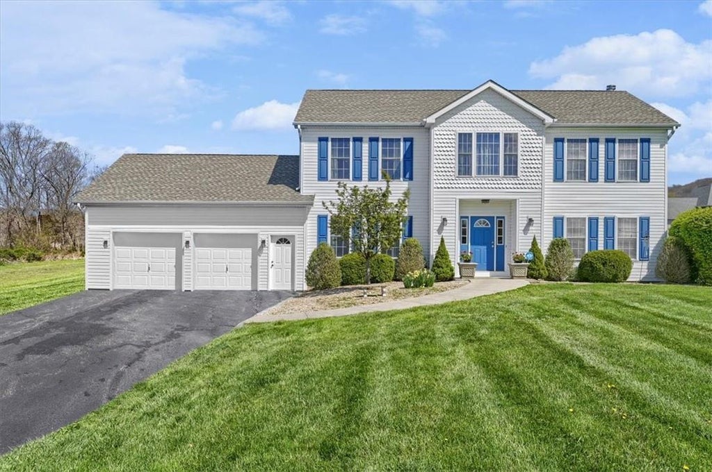 1 of 1 - 153 Beach Road, Poughquag, NY