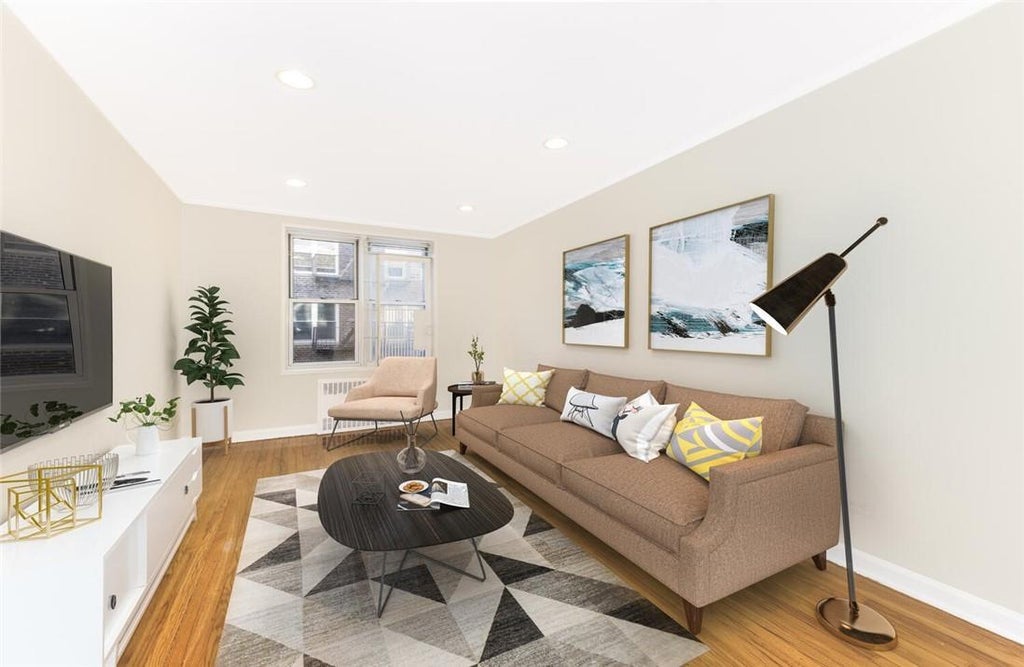 1 of 1 - 2105 Wallace Avenue # 5h, Bronx, NY