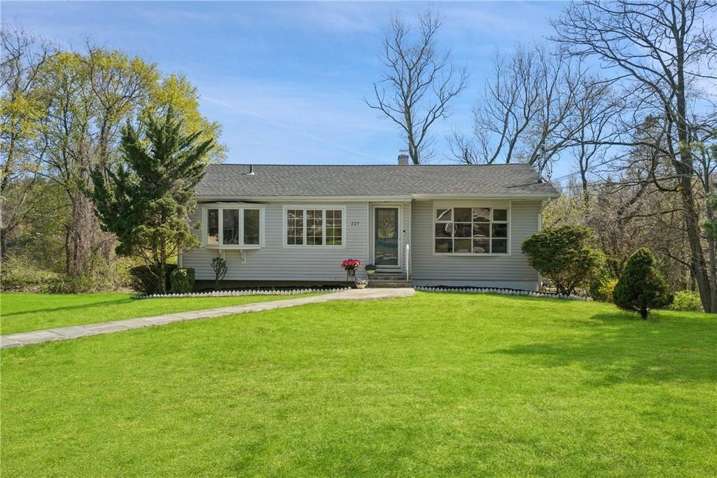 1 of 1 - 227 Ravencrest Road, Yorktown Heights, NY
