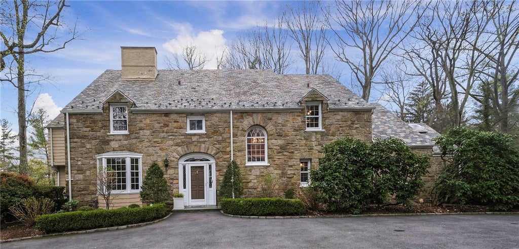 1 of 1 - 126 Birchall Drive, Scarsdale, NY