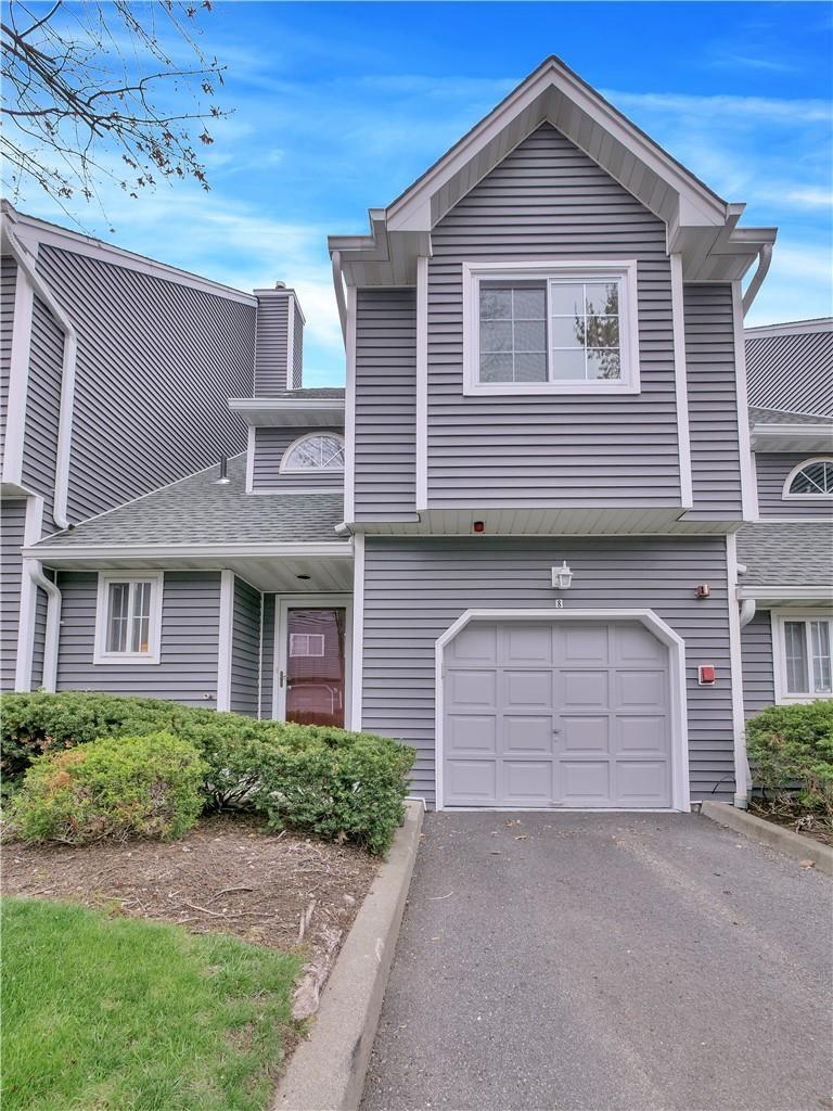 1 of 1 - 8 Skyline Terrace, Nanuet, NY