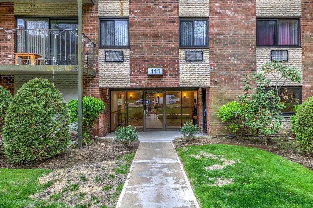 1 of 1 - 111 Dehaven Drive # 115, Yonkers, NY