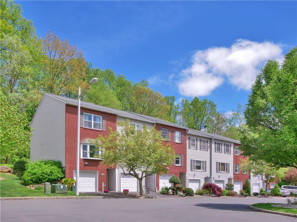 1 of 1 - 16 Foltim Way, Congers, NY