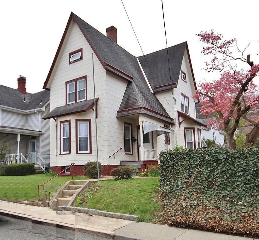 1 of 1 - 10 Sharp St., Haverstraw, NY