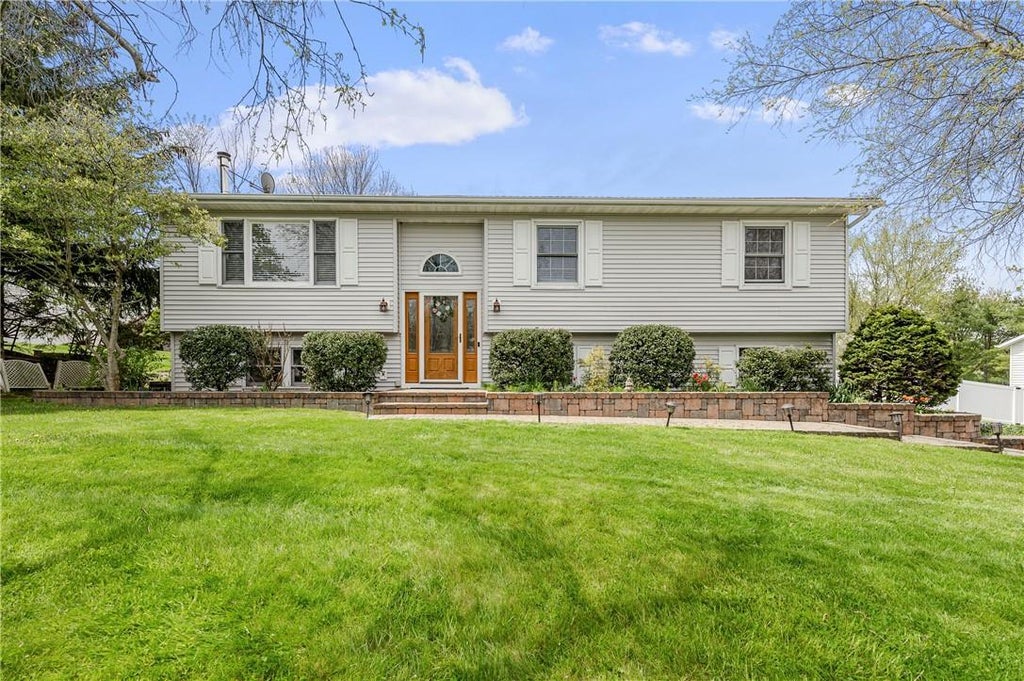 1 of 1 - 4 Tamarix Drive, Brewster, NY