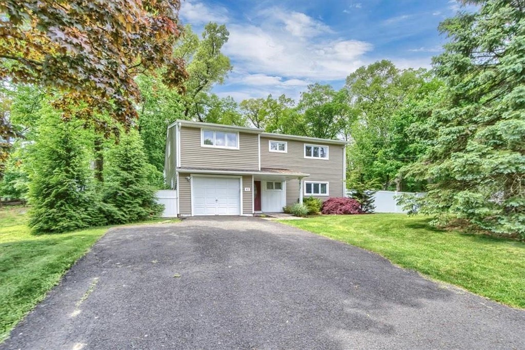 1 of 1 - 61 Oriole St., Pearl River, NY