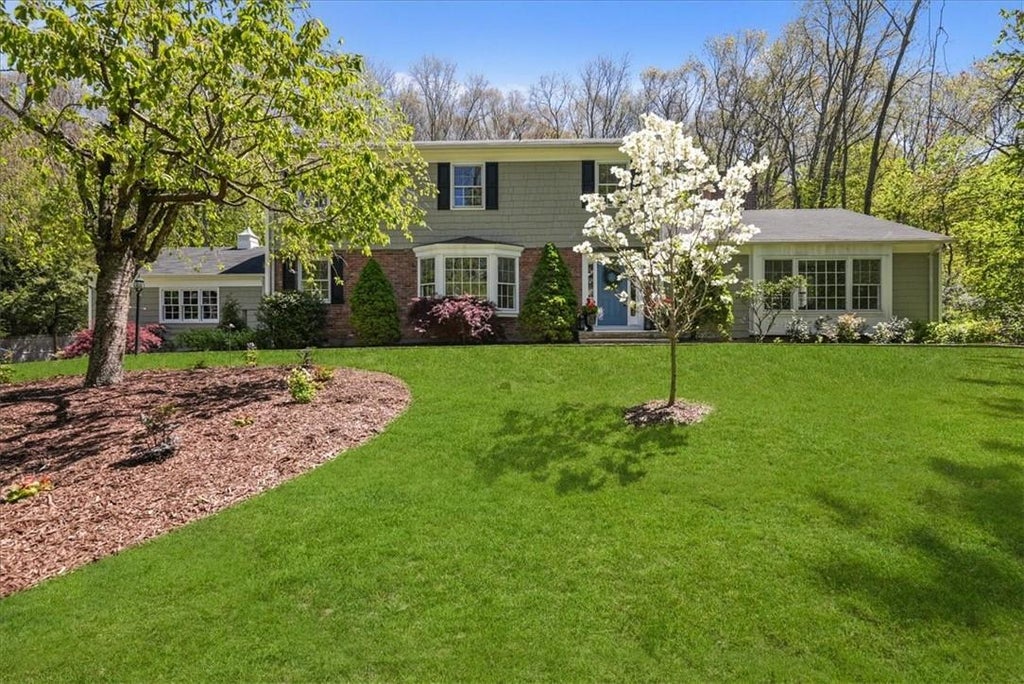 1 of 1 - 611 Pleasantville Road, Briarcliff Manor, NY
