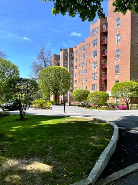 1 of 1 - 280 Collins Avenue # 8e, Mount Vernon, NY