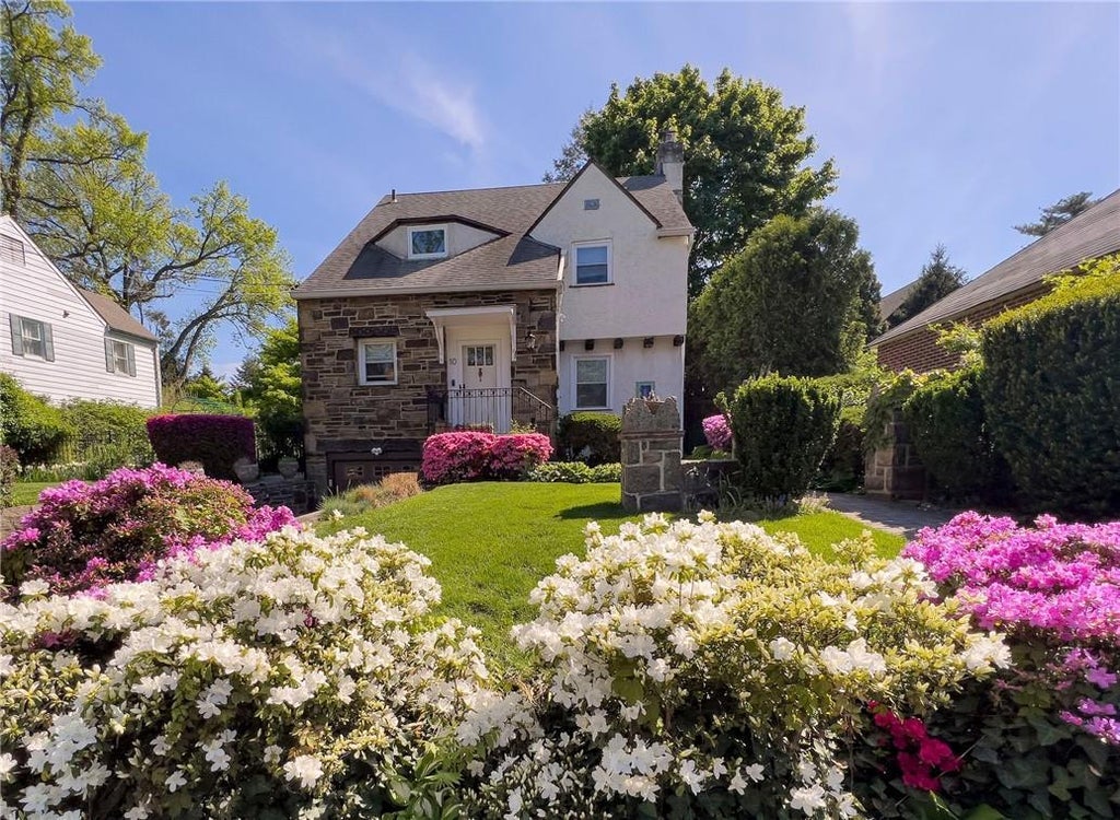 1 of 1 - 10 Ridgeway St., Mount Vernon, NY