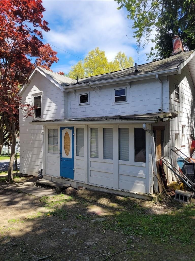 1 of 1 - 6 Glenwood Avenue, Poughkeepsie, NY