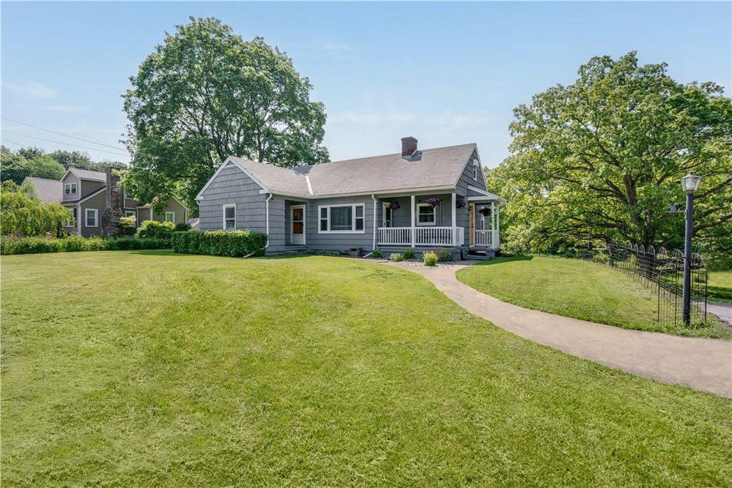 1 of 1 - 72 Dorsey Lane, Hyde Park, NY