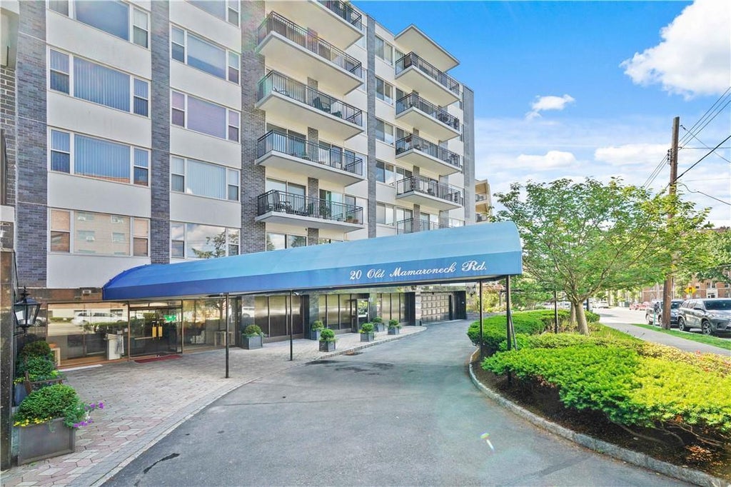 1 of 1 - 20 Old Mamaroneck Road 7l, White Plains, NY
