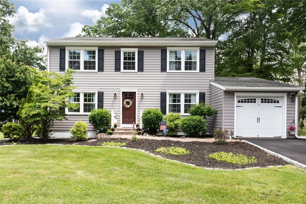 1 of 1 - 58 Oriole St., Pearl River, NY