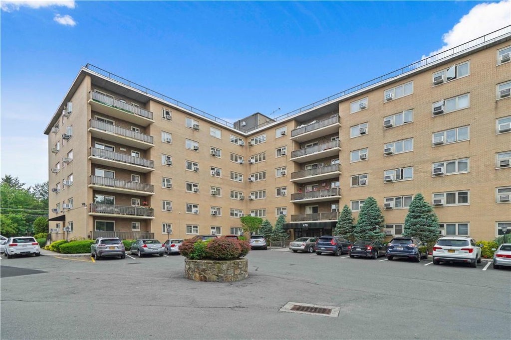 1 of 1 - 470 Halstead Avenue # 2d, Harrison, NY