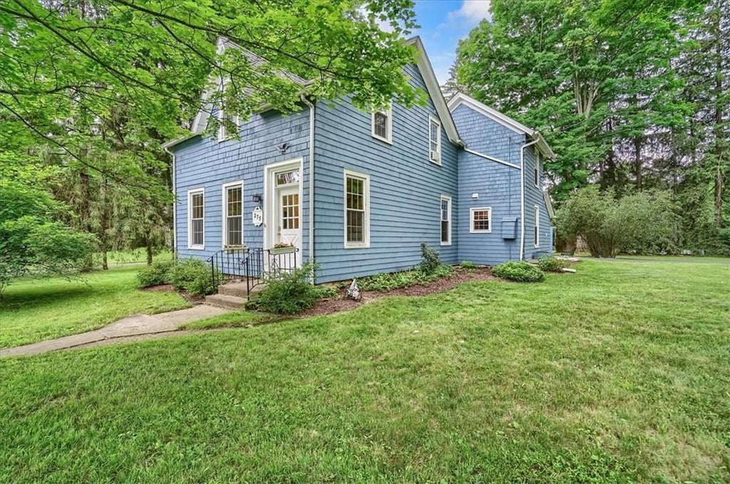 1 of 1 - 275 Cherry Lane, Airmont, NY