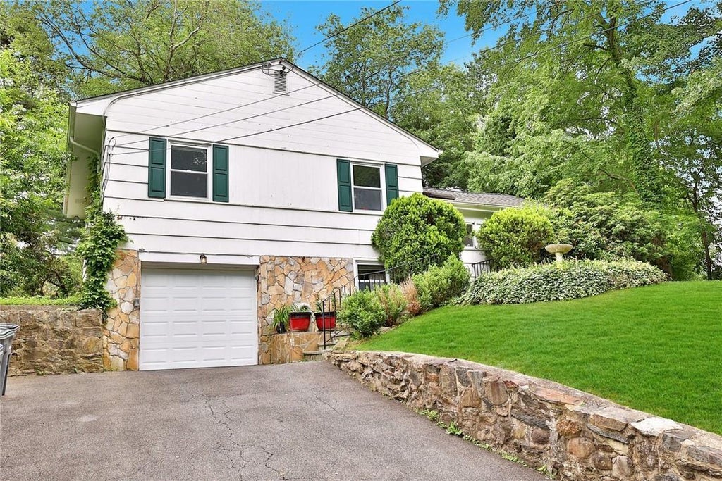 1 of 1 - 469 Rosedale Avenue, White Plains, NY