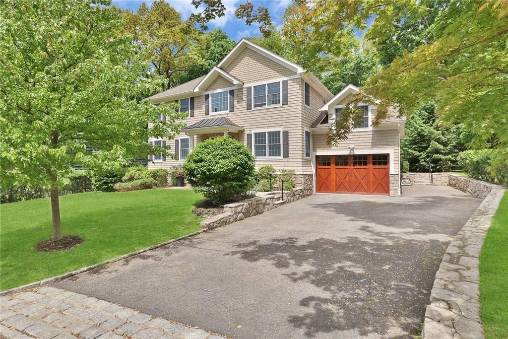 1 of 1 - 91 Deertrack Lane, Irvington, NY