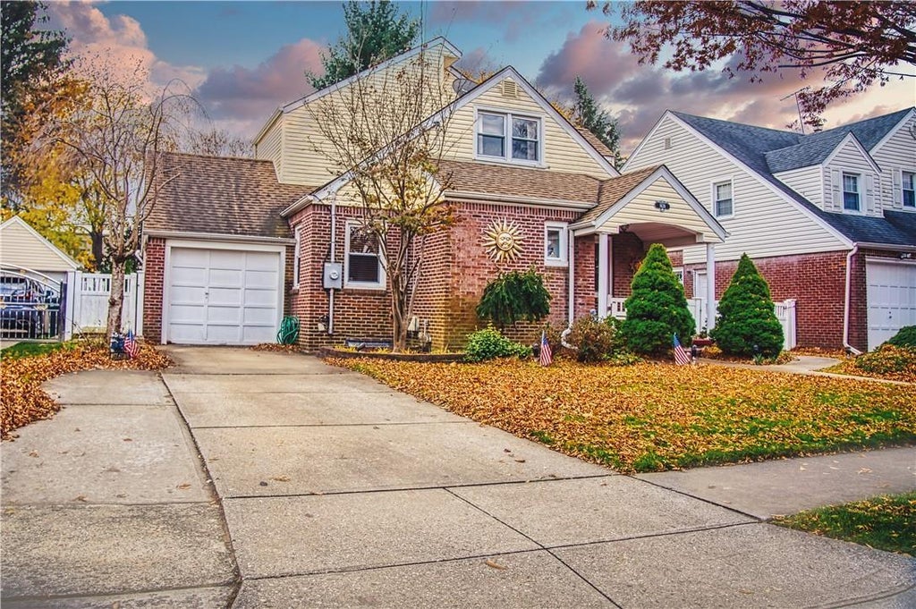 1 of 1 - 1628 Broadway, New Hyde Park, NY