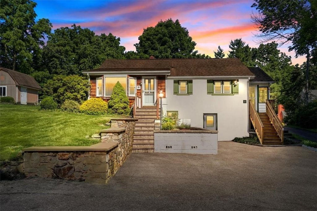 1 of 1 - 5 Iron Forge Road, Warwick, NY