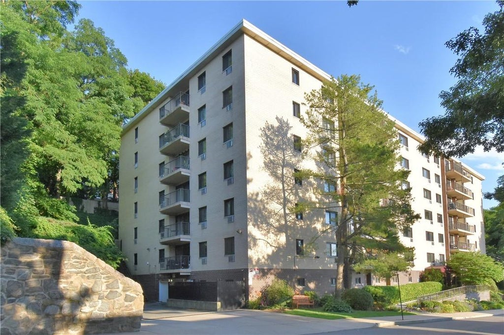 1 of 1 - 108 Sagamore Road 4f, Tuckahoe, NY