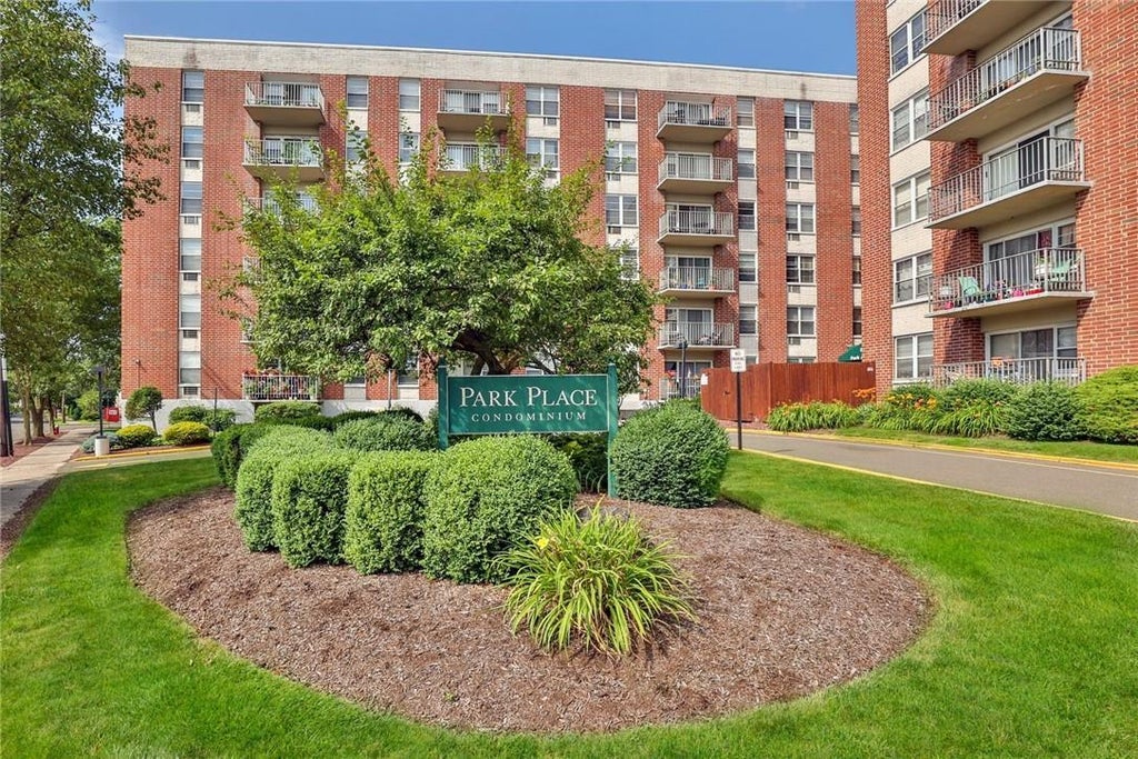 1 of 1 - 35 Park Avenue # 6g, Suffern, NY
