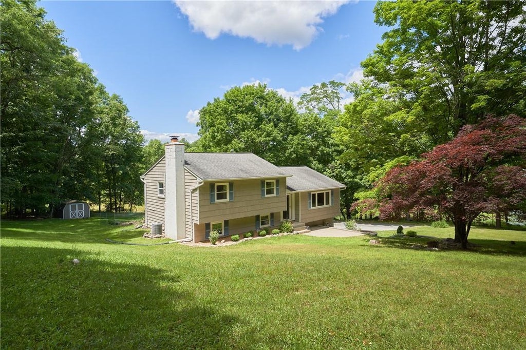 1 of 1 - 1 Loyee Lane, Washingtonville, NY