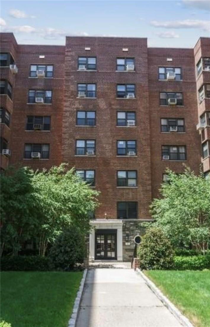 1 of 1 - 1 Fisher Drive # 116, Mount Vernon, NY