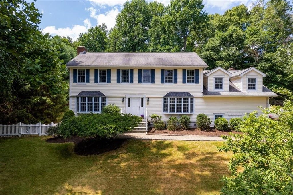 1 of 1 - 25 Londonderry Lane, Somers, NY