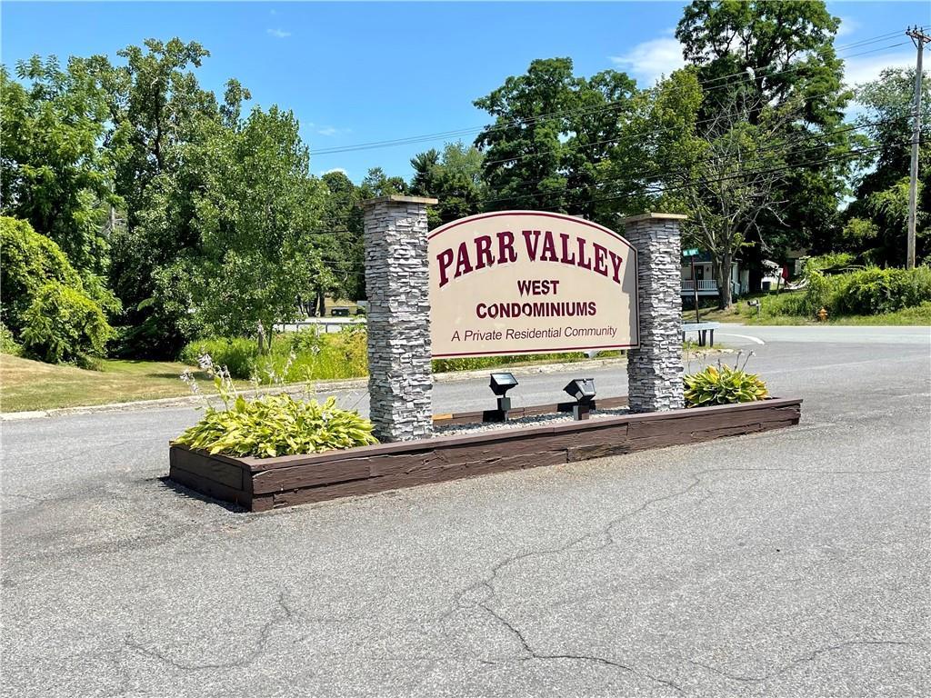 1 of 1 - 404 Parr Meadow Drive # 4d, Newburgh, NY