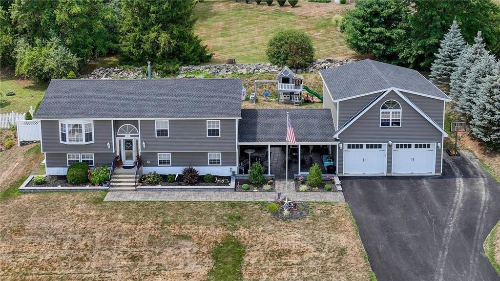 1 of 1 - 17 Sharon Drive, Middletown, NY