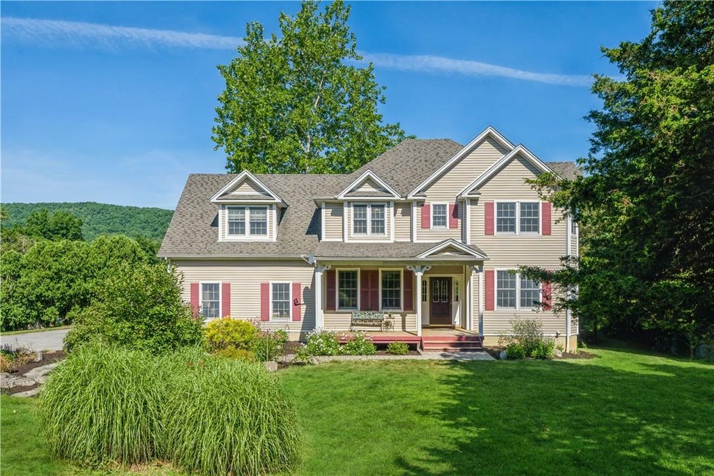 1 of 1 - 72 Coppergate Lane, Warwick, NY
