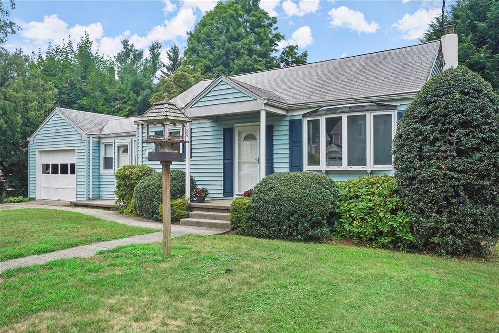 1 of 1 - 25 Glendale Avenue, Armonk, NY