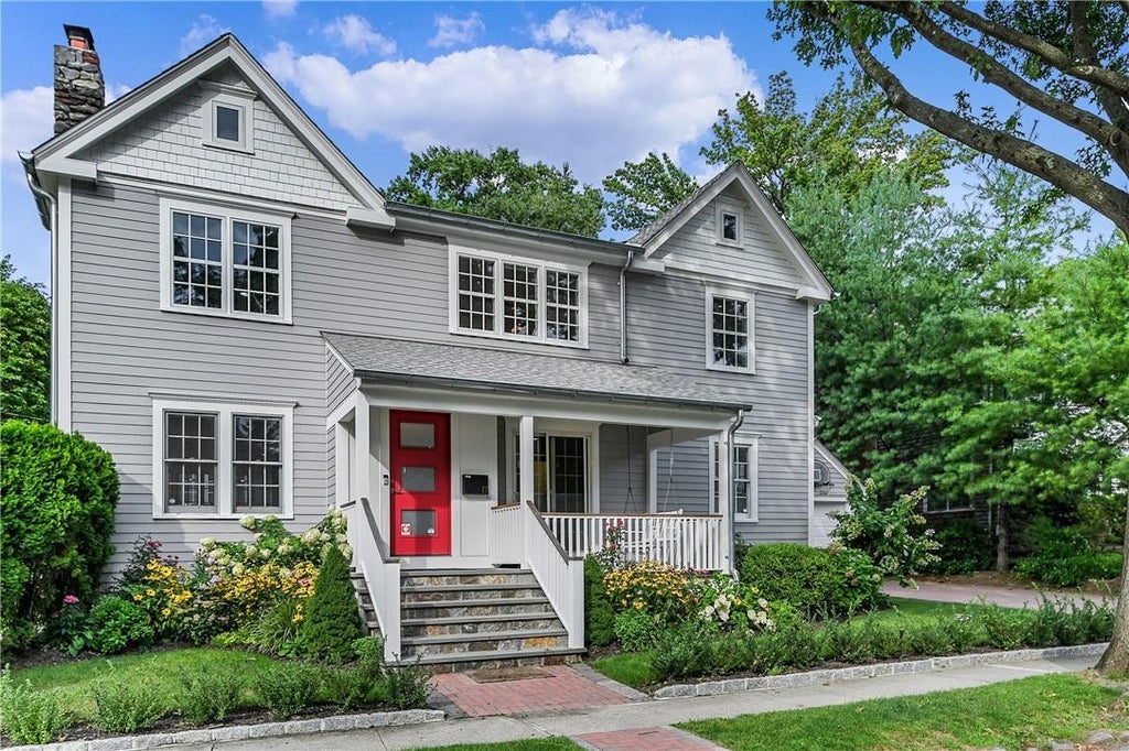 1 of 1 - 17 Harmony Drive, Larchmont, NY