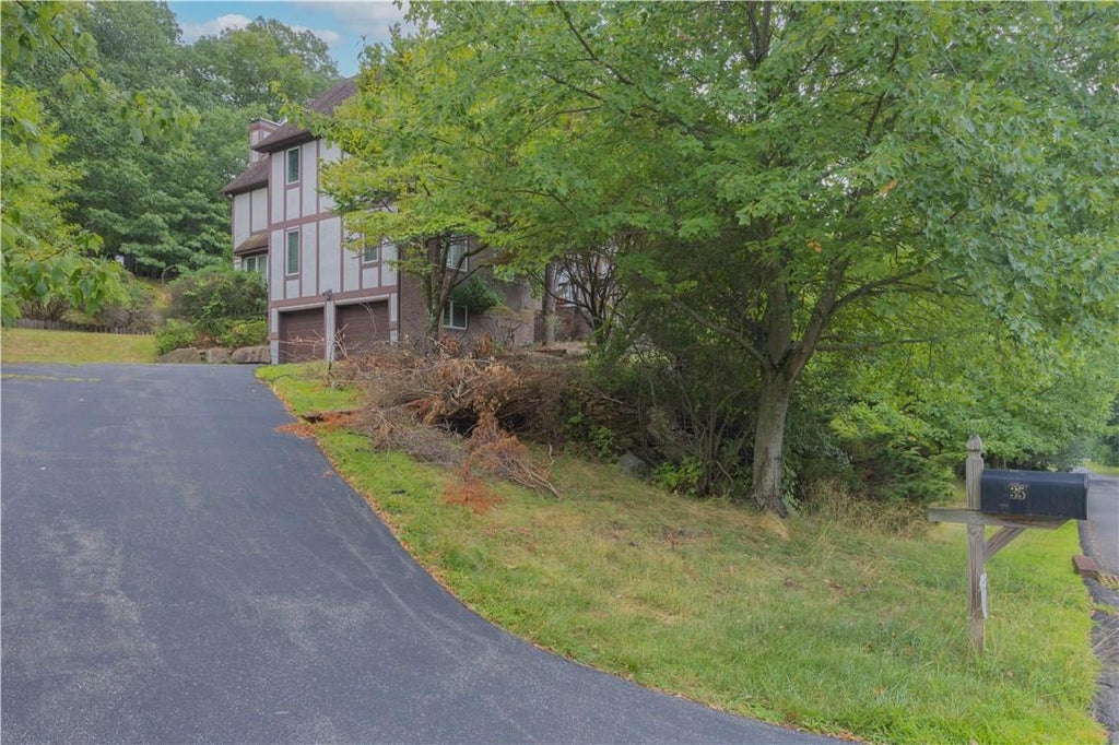 1 of 1 - 35 Algonquin Drive, Stony Point, NY