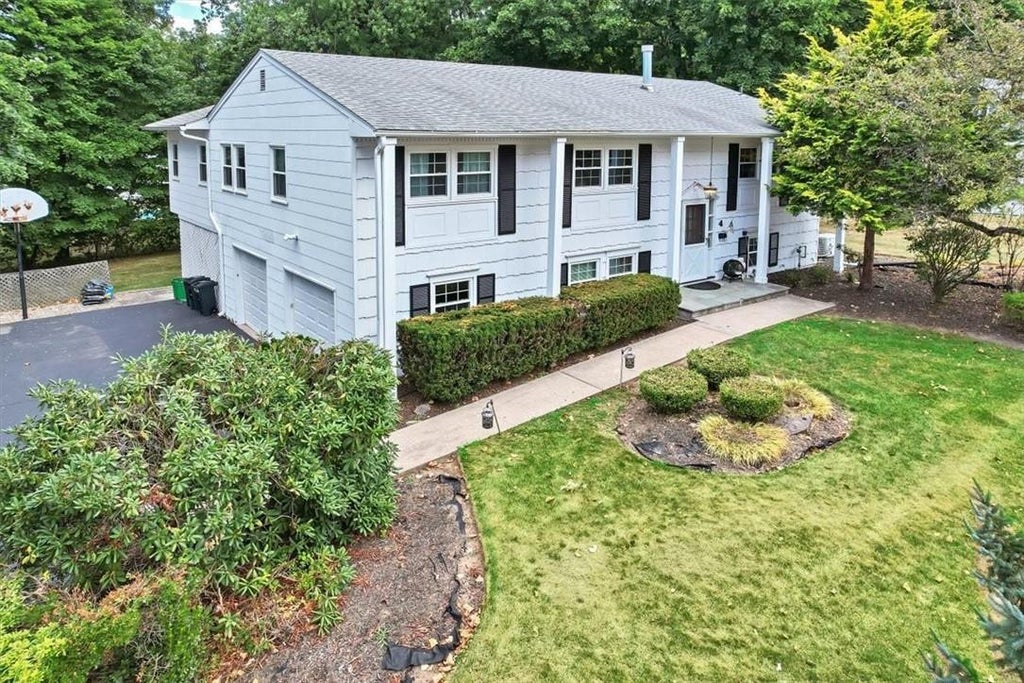 1 of 1 - 4 Claremont Lane, Suffern, NY