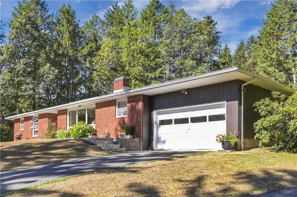 1 of 1 - 87 Rombout Road, Poughkeepsie, NY