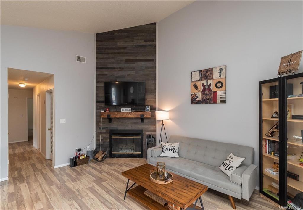 1 of 1 - 4114 Whispering Hills, Chester, NY