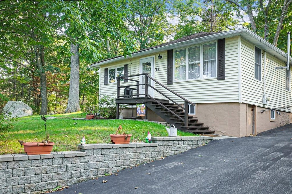 1 of 1 - 33 Unadilla Road, Putnam Valley, NY