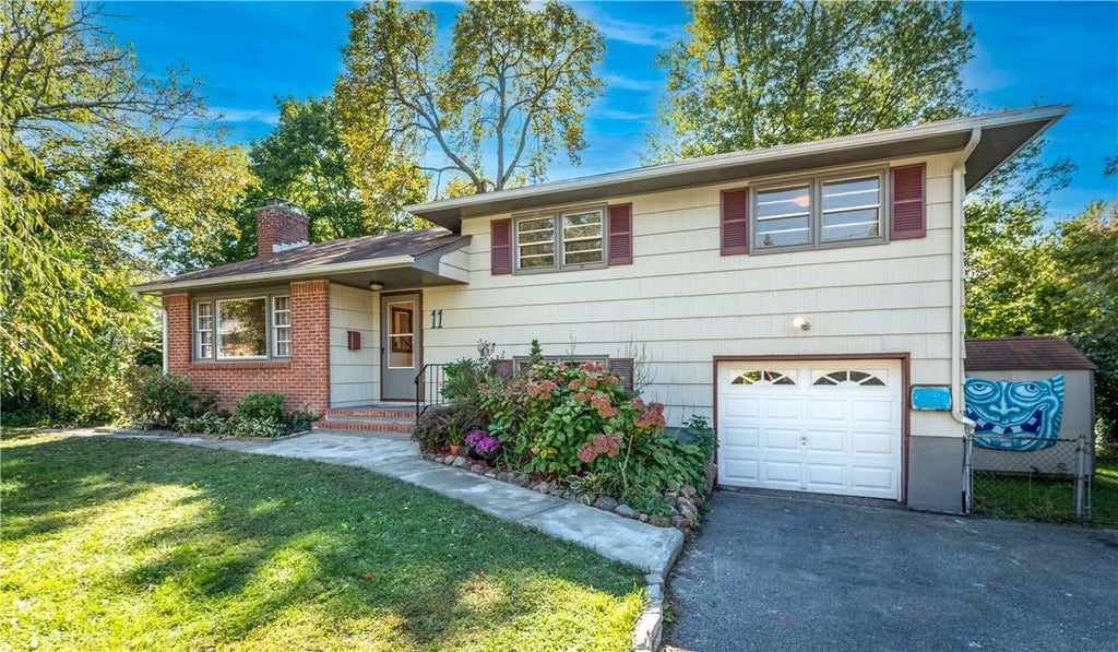 1 of 1 - 11 Gurnee Avenue, Nyack, NY