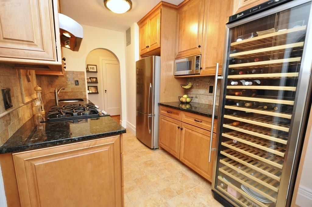 1 of 1 - 209 Garth Road 5f, Scarsdale, NY