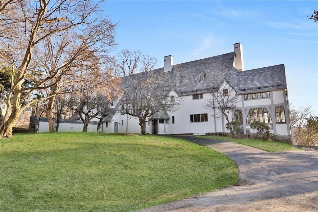 1 of 1 - 20 Beech Lane, Tarrytown, NY