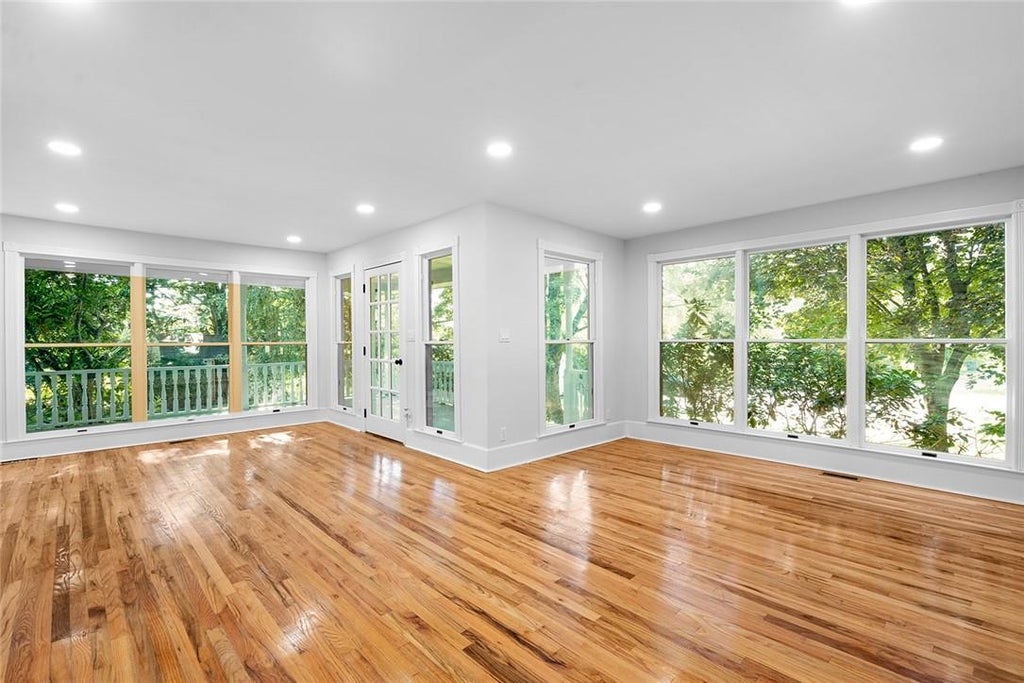 1 of 1 - 20 Willow Lane, Pine Island, NY