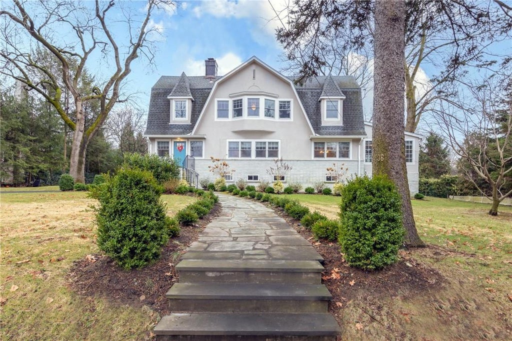 1 of 1 - 36 Edgewood Avenue, Mount Vernon, NY