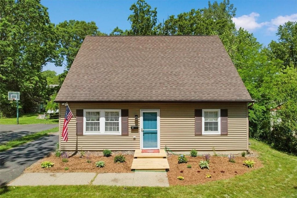 1 of 1 - 32 Maple St., Cornwall, NY