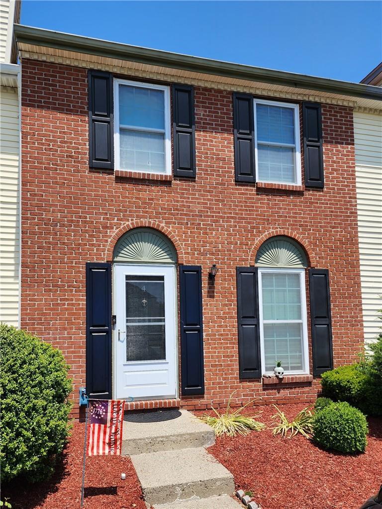 1 of 1 - 4 Brook Drive, Washingtonville, NY