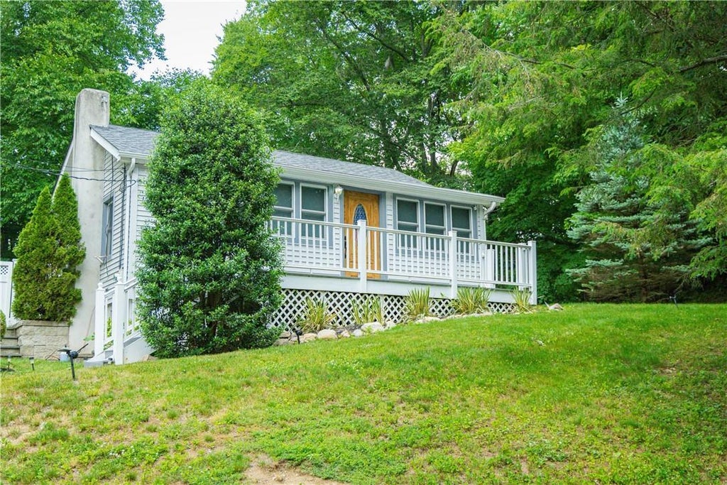 1 of 1 - 11 Montgomery Crossway, Cortlandt Manor, NY