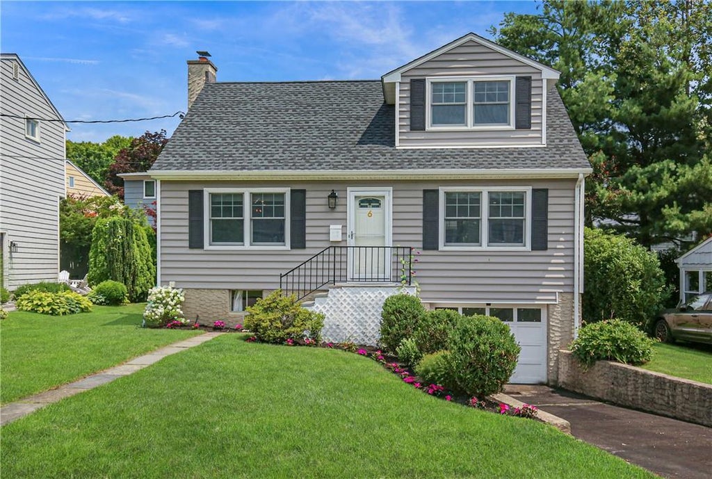 1 of 1 - 6 Nancy Lane, Larchmont, NY