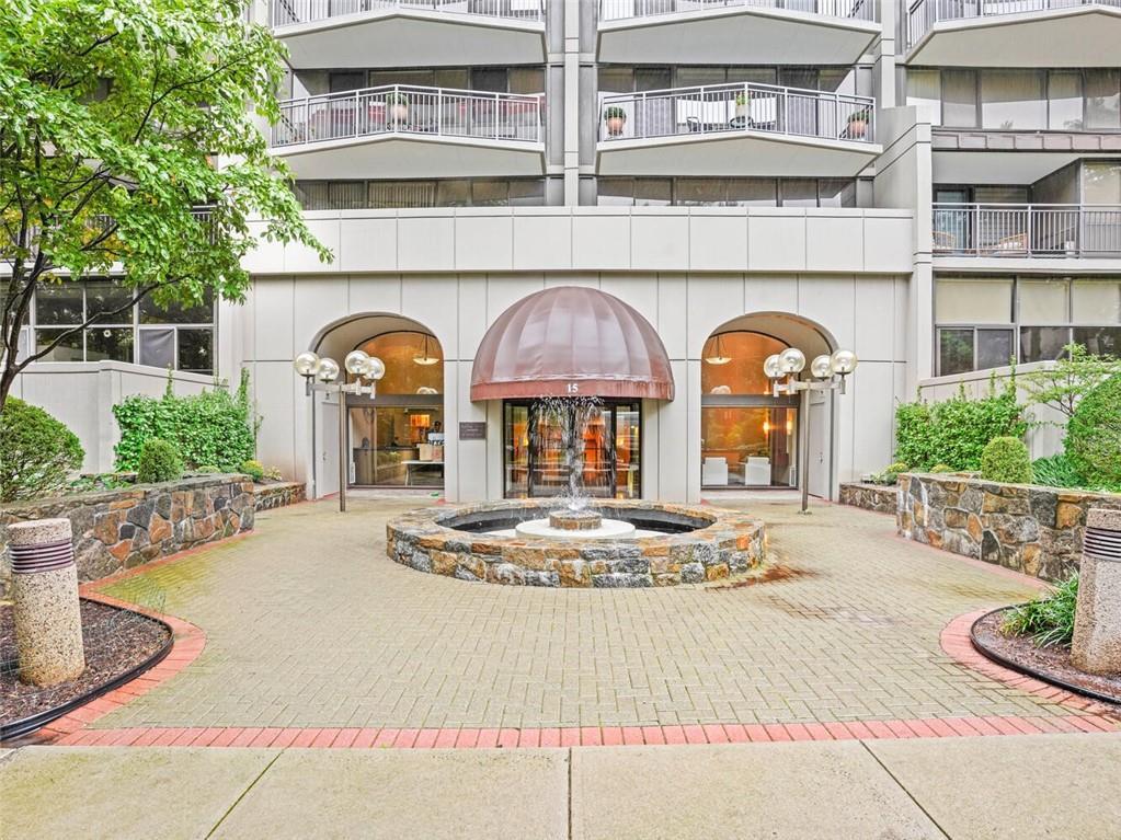 1 of 1 - 15 Stewart Place # 5g, White Plains, NY