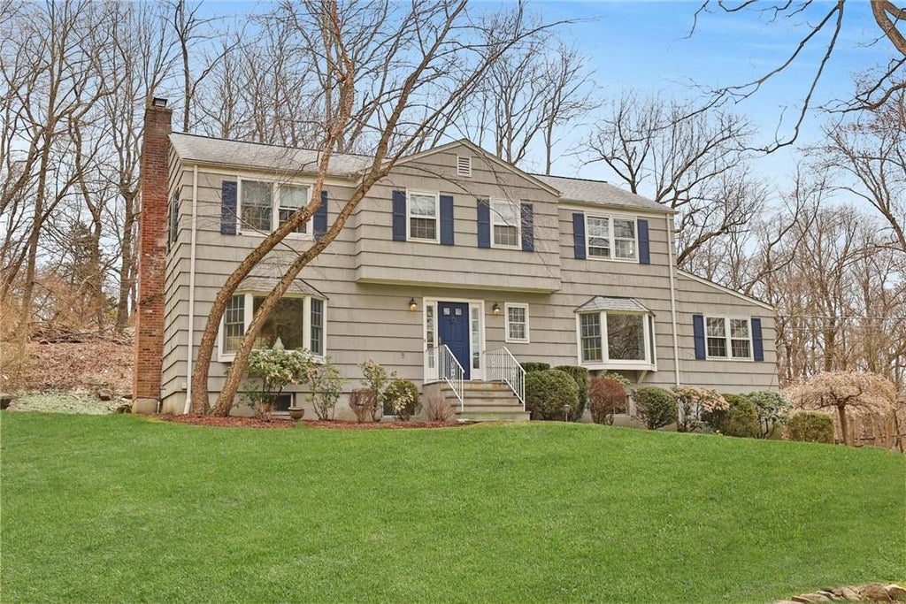 1 of 1 - 20 Hilltop Drive, Chappaqua, NY