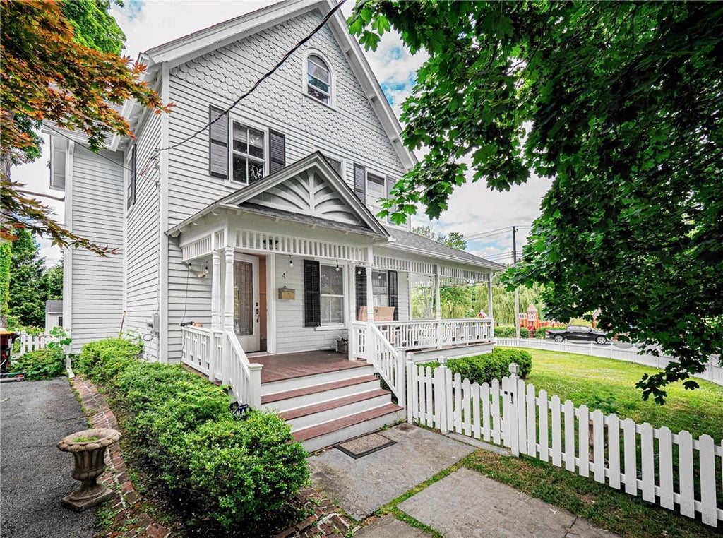 1 of 1 - 4 Clinton Avenue, Warwick, NY